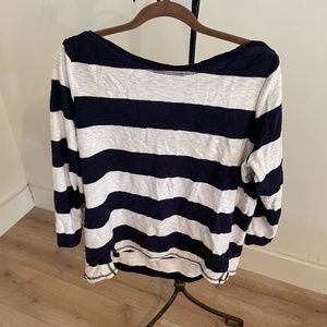 Gap extra large blue and white striped sweater shirt